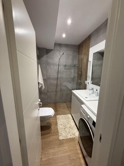 Apartament cu 3 camere decomandat în Tomis Plus