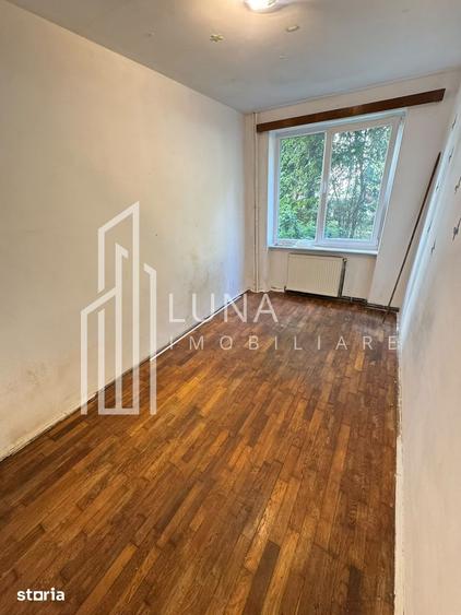 Apartament cu 3 camere în Tractorul