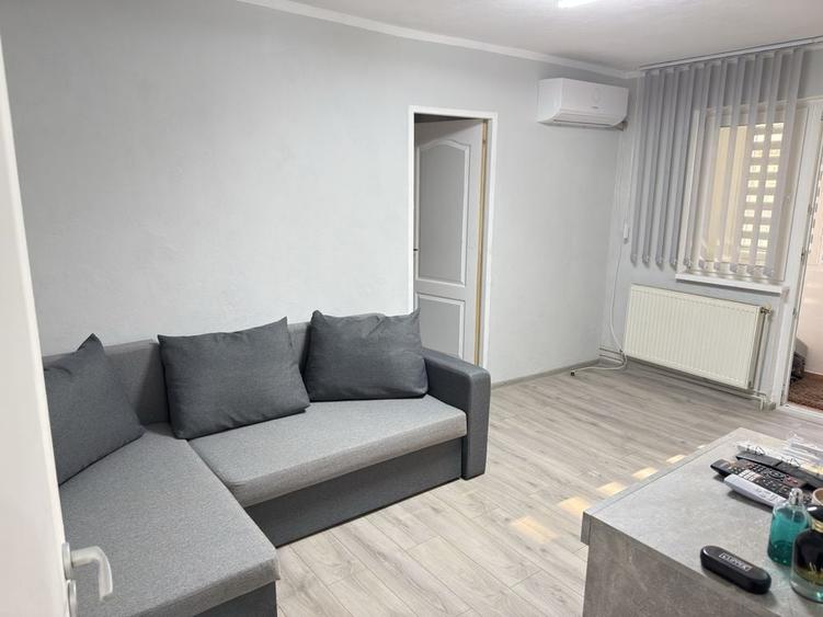 Apartament 2 camere de inchiriat Resita, Aleea Nuferilor - 7