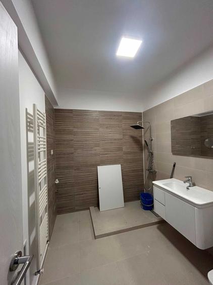 Apartament cu 2 camere decomandat în Ghencea