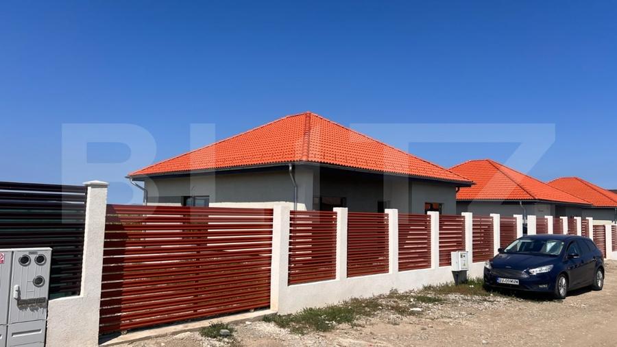 Casă individuală cu 3 camere cu Canalizare în Prejmer