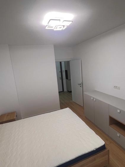 Apartament cu 2 camere decomandat în Colentina