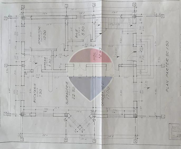 Casă cu Teren 855 Mp în Central