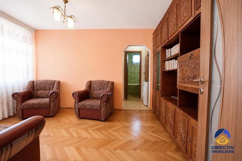 Apartament cu 2 camere semidecomandat în Dărmănești