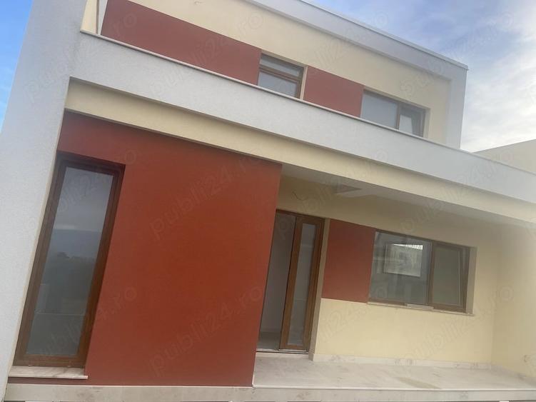 Casă cu Teren 476 Mp în Braytim