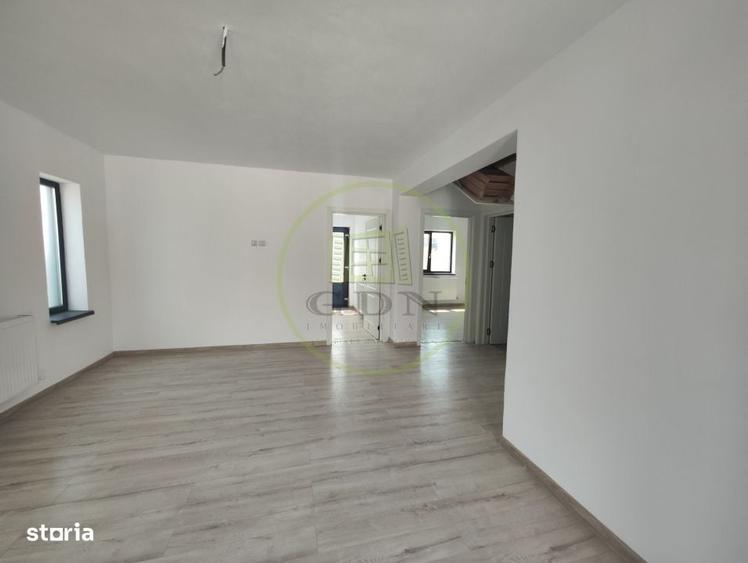 Casă cu 3 camere în Central