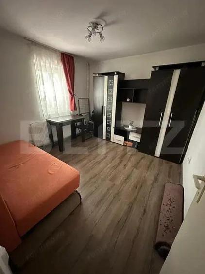 Garsonieră decomandată în Gruia