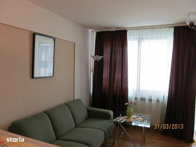 Apartament cu 2 camere în Calea Victoriei