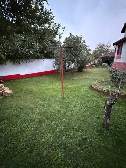 Casă individuală cu 5 camere cu Teren 800 Mp în Mihail Kogălniceanu