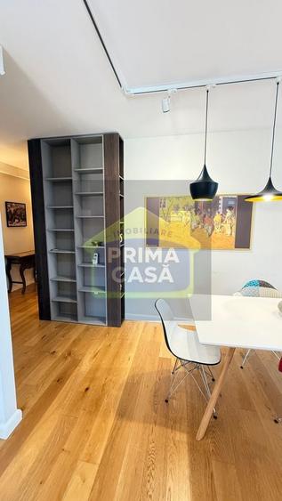 Apartament cu 2 camere nedecomandat în Ultracentral