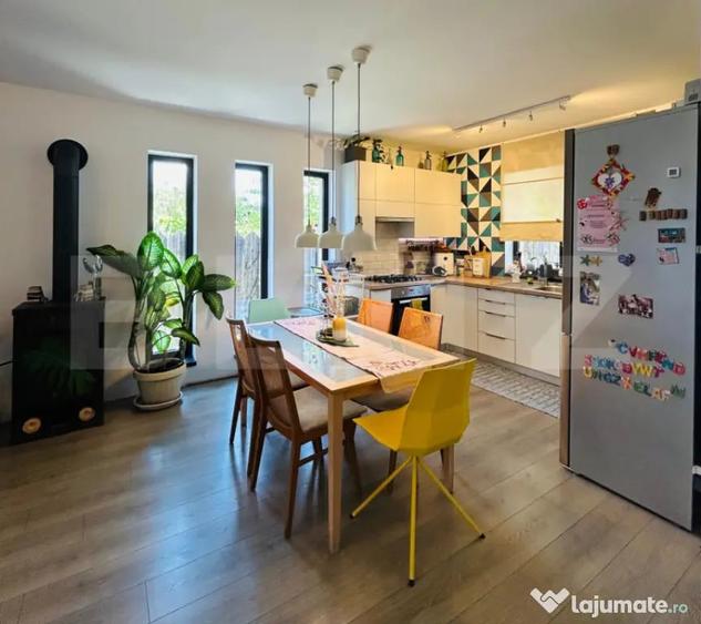 Casă cu 4 camere cu Teren 350 Mp în Central