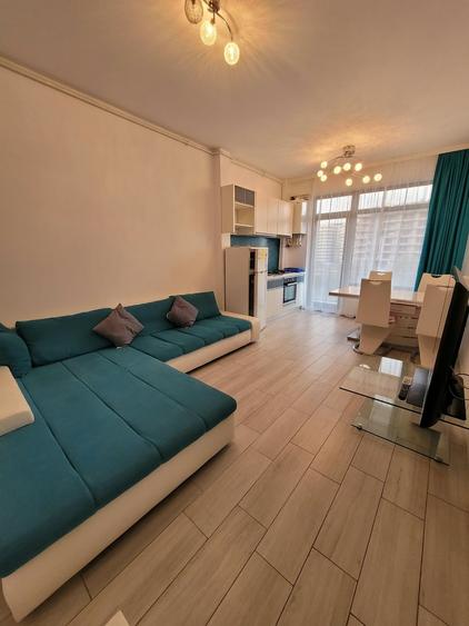 Apartament cu 2 camere semidecomandat în Central