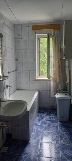 Apartament cu 2 camere decomandat în Banca Națională