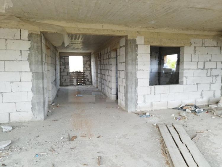 Casa individuala, 7 camere, 400mp, teren 3800mp, Corlatesti - 7