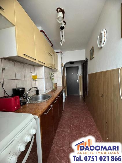 De vanzare- apartament 2 camera, micro 19, etaj 7 10 - 6