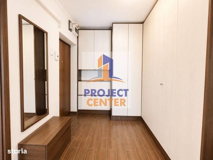 Apartament cu 3 camere decomandat, mobilat în Ultracentral