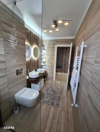 Apartament cu 3 camere în Astra