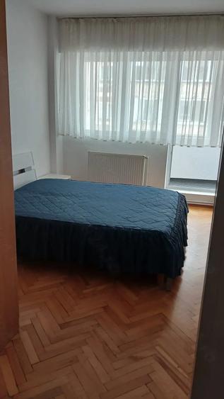 Apartament cu 2 camere decomandat în Traian
