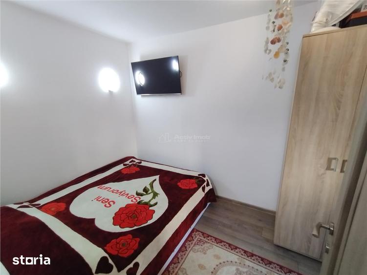 Apartament cu 3 camere semidecomandat în Central