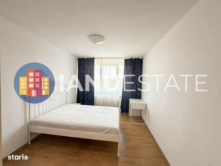 Apartament cu 3 camere semidecomandat în Mihai Bravu