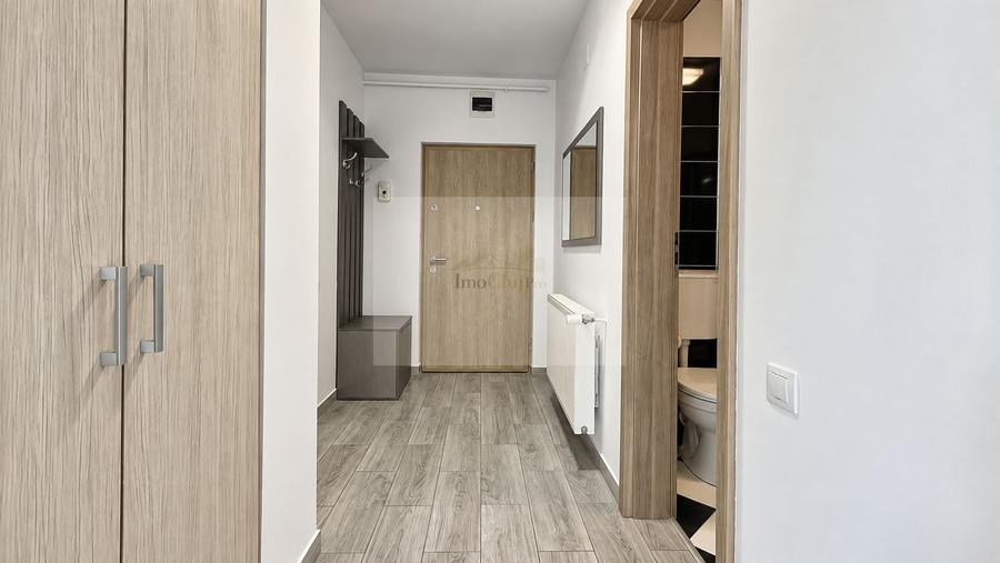 Apartament cu 2 camere semidecomandat, mobilat în Între Lacuri