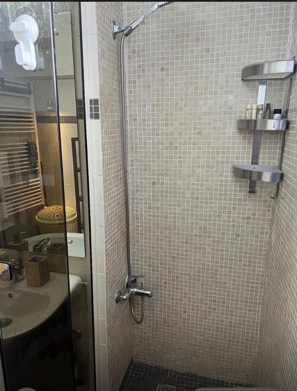 Apartament cu 2 camere decomandat în Frații Golești