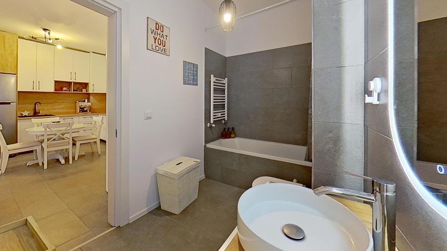 Apartament cu 2 camere, mobilat în Chitila