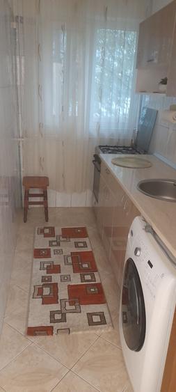 Apartament cu 2 camere decomandat în Malu Roșu