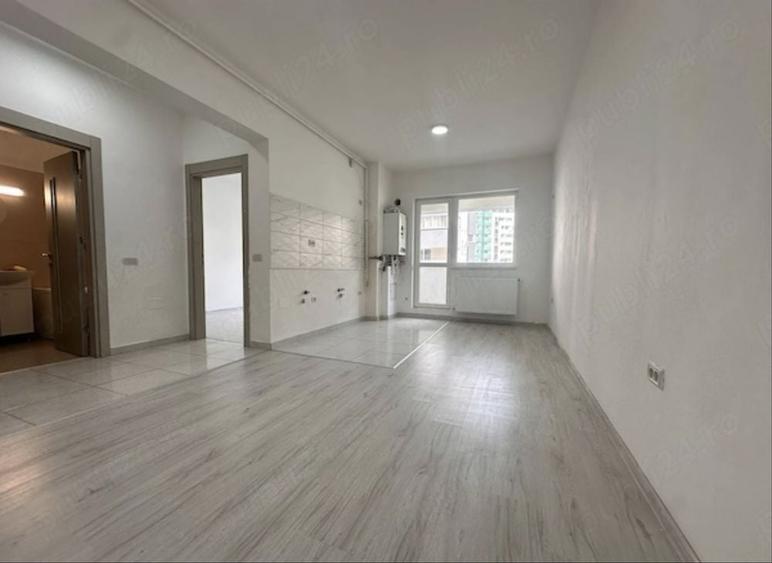 Apartament cu 2 camere decomandat în Roșu