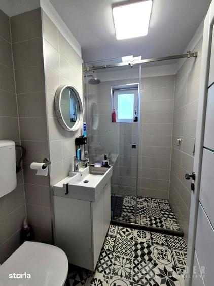 Apartament cu 3 camere si doua dormitoare, 67 mp, etaj intermediar - 6