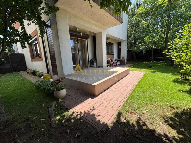 Casă cu 4 camere cu Teren 300 Mp în Glina
