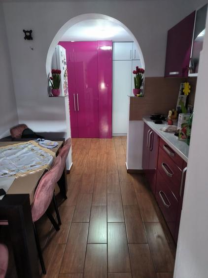 Apartament cu 2 camere decomandat în Oșorhei
