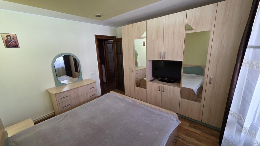 Apartament cu 2 camere semidecomandat în City Park Mall