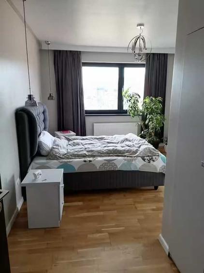 Apartament cu 2 camere decomandat în Livezeni