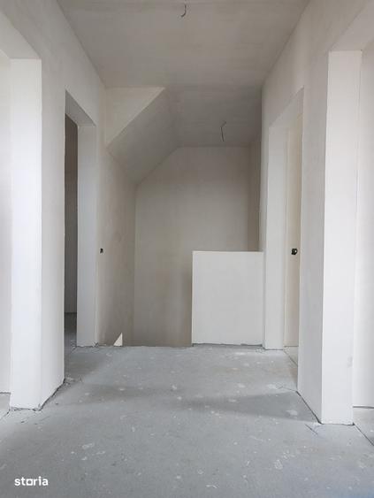 Casă cu 4 camere în Juc-Herghelie