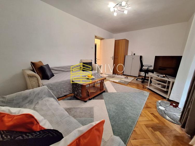 Apartament cu 3 camere decomandat, mobilat în Tudor
