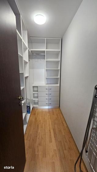 Apartament cu 3 camere decomandat în Țiglina 1