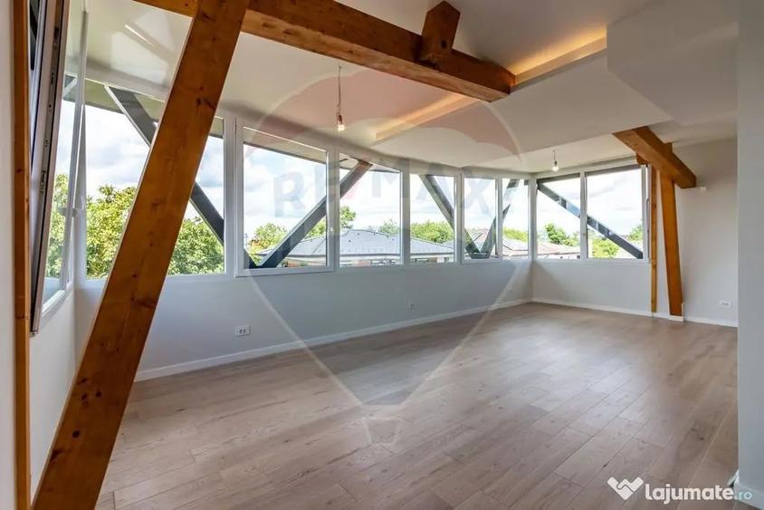 Casă cu 9 camere cu Teren 532 Mp în Băneasa