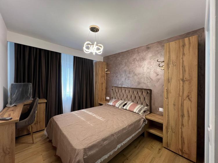 Apartament cu 3 camere decomandat, mobilat în Mărăști