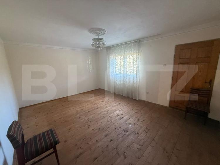 Casă individuală cu 4 camere cu Teren 1315 Mp în Malu cu Flori