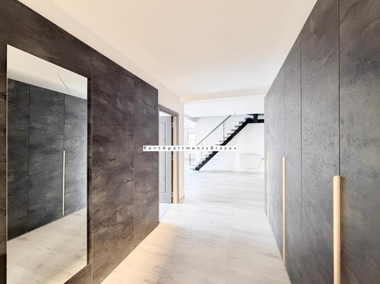 Apartament cu 4 camere în Tărlungeni