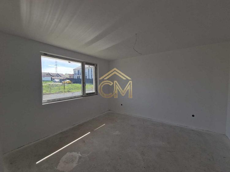 Duplex cu 3 camere cu Canalizare în Arhitecților - Calea Cisnădiei