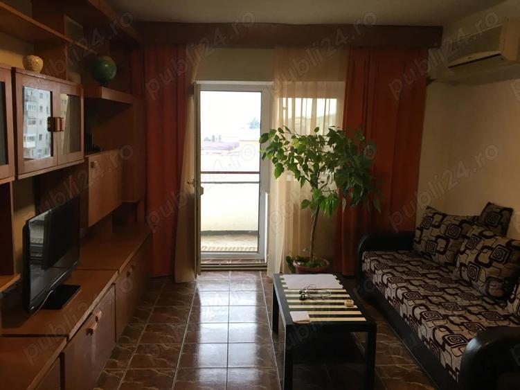 Apartament cu 2 camere semidecomandat în 5 Călărasi