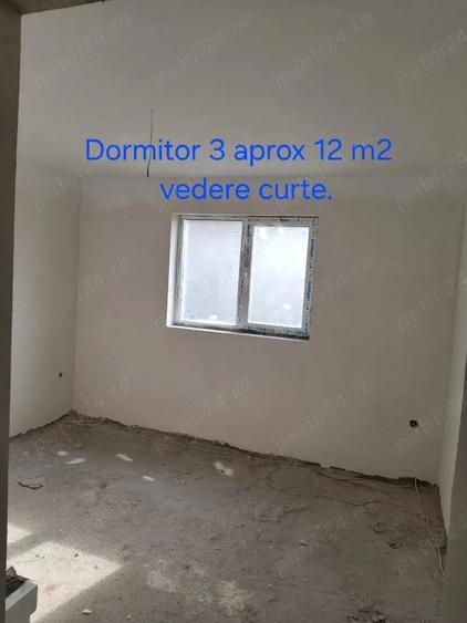 Casă cu 5 camere cu Teren 496 Mp în Central