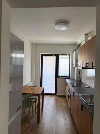 Apartament cu 2 camere decomandat în Florești