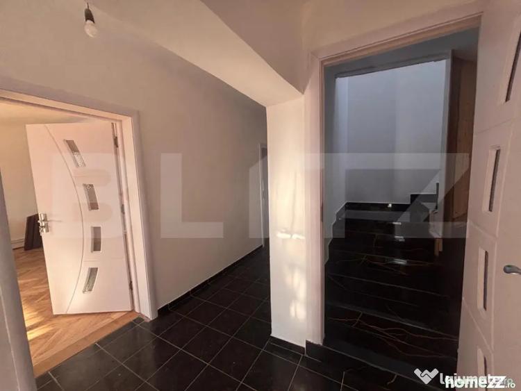 Spațiu comercial, de 320 mp, în Central