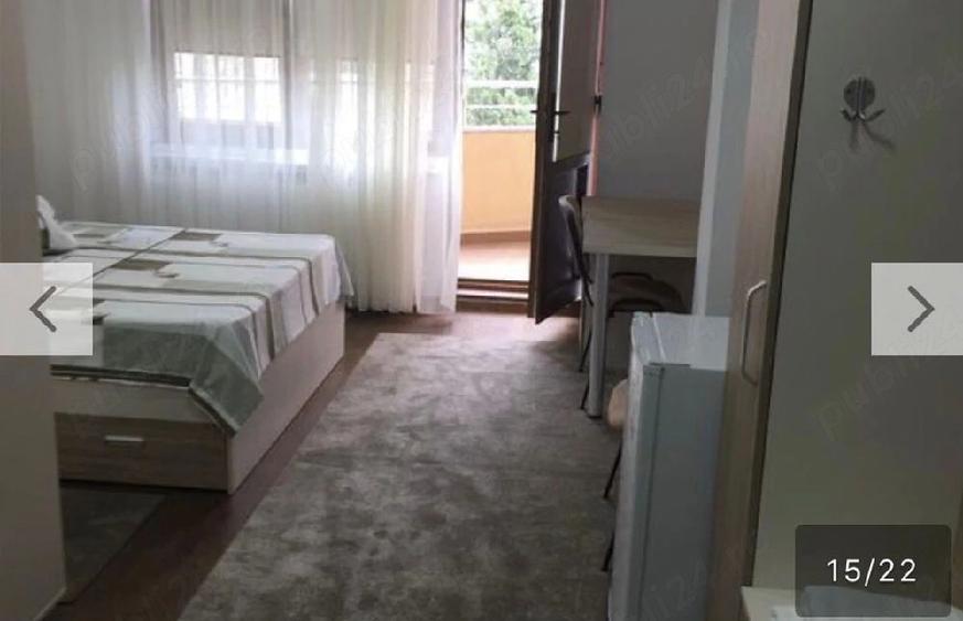 Casă cu 9 camere cu Teren 600 Mp în Km 4