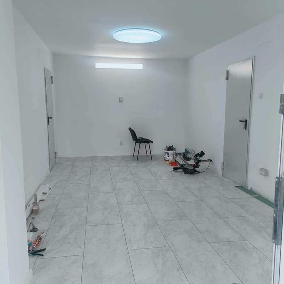 Spațiu comercial, de 25 mp, în Ultracentral