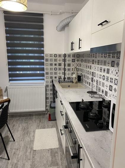 Apartament cu 2 camere semidecomandat în Micro 9