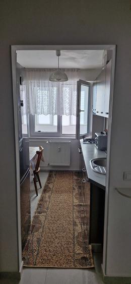 Apartament cu 2 camere semidecomandat în Berceni
